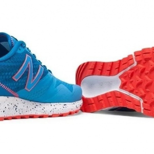 New Balance WT690LB1